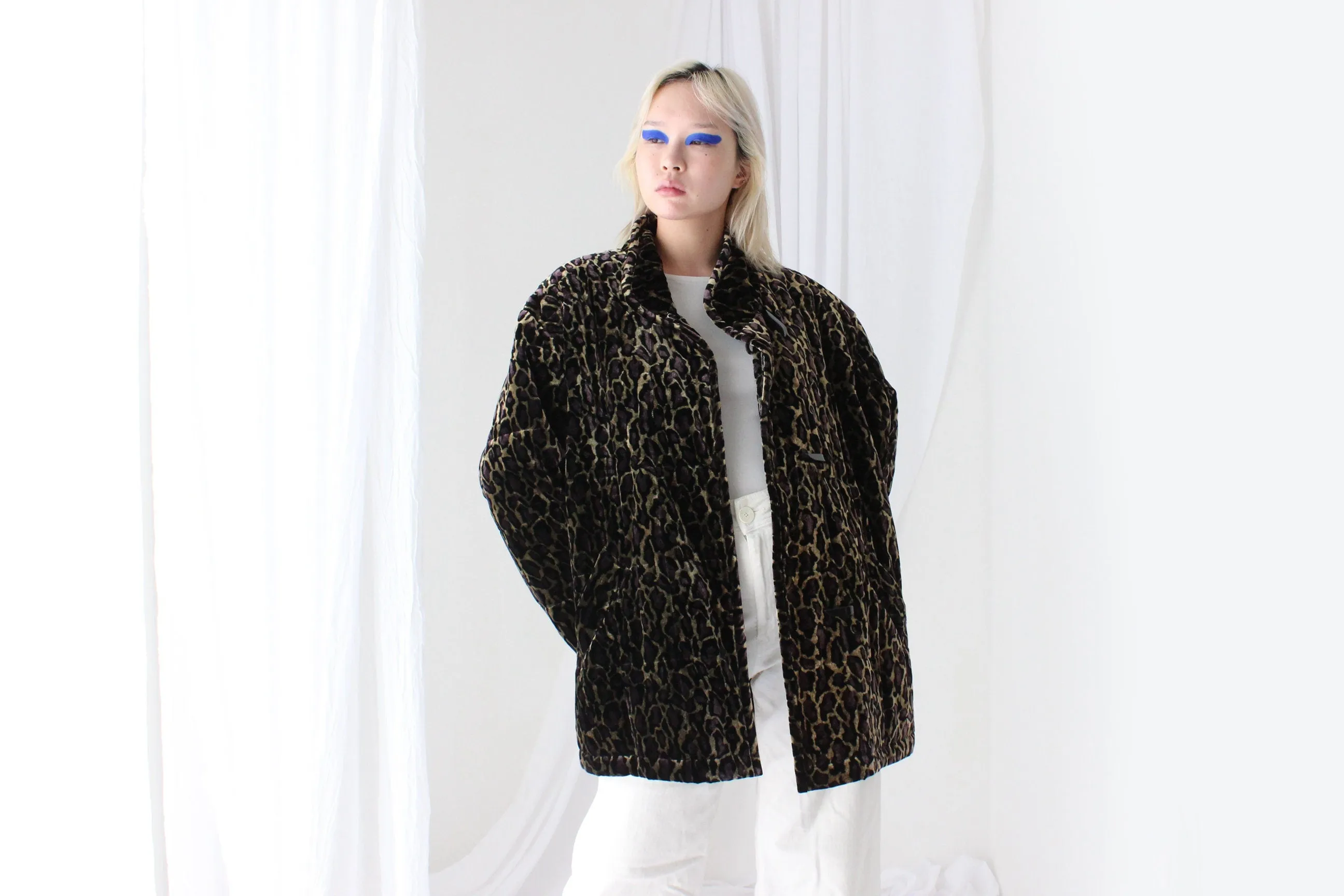 80s PURE SILK VELVET Quilted Puffer Coat in Leopard Print